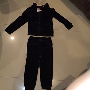 Girls sz 5T velour pants & Hoodie set